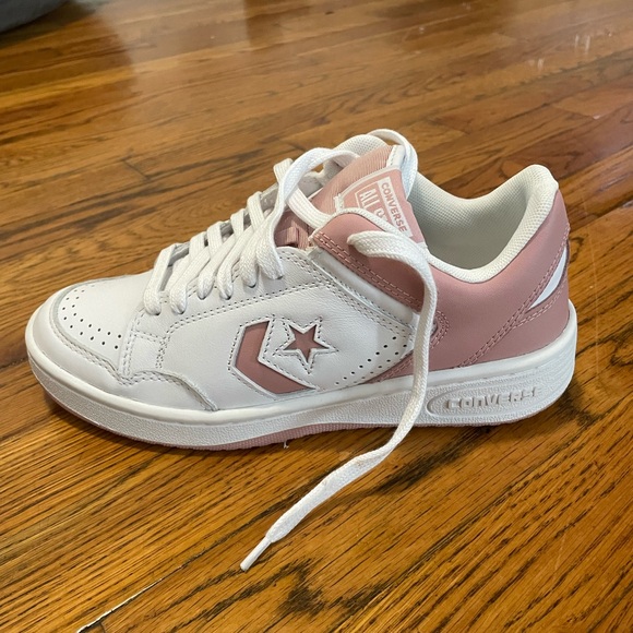 Converse Weapon OX in White/Static Pink, Women’s Size 8 - Picture 3 of 6